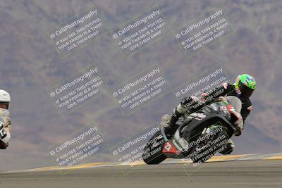 media/Jan-14-2023-SoCal Trackdays (Sat) [[497694156f]]/Turn 9 Set 2 (1130am)/